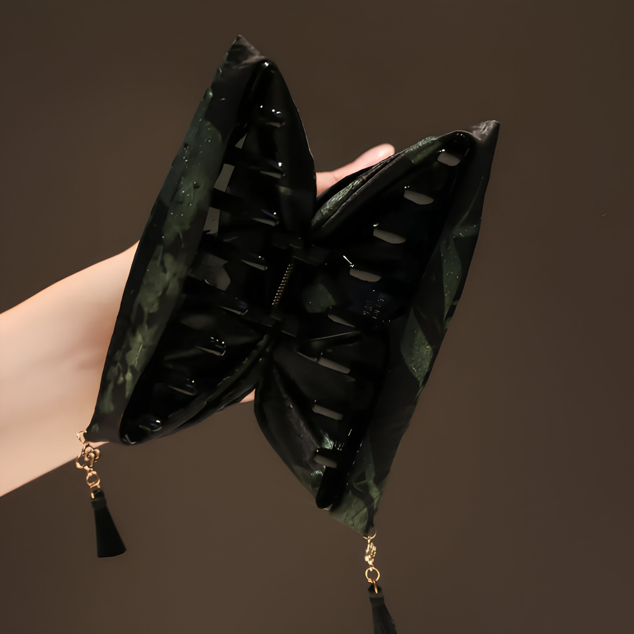 "Emerald Whisper" 13cm Oversized Silk Claw Clip — Noir Tassel Edition
